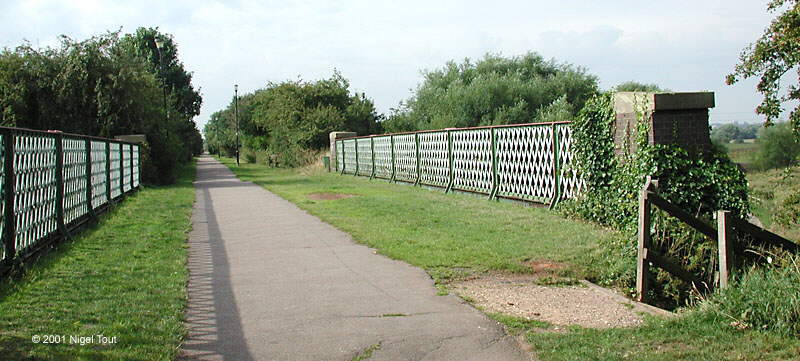 GCR bridge over Grand Union canal, Aylestone