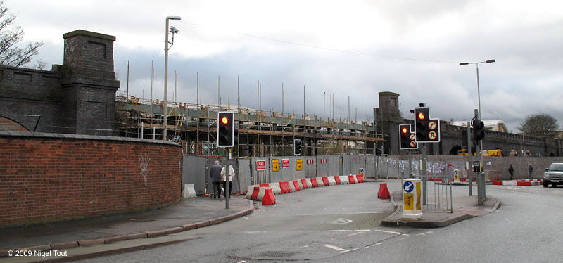 Advanced demolition of Braunstone Gate bridge “Bowstring” bridge, GCR