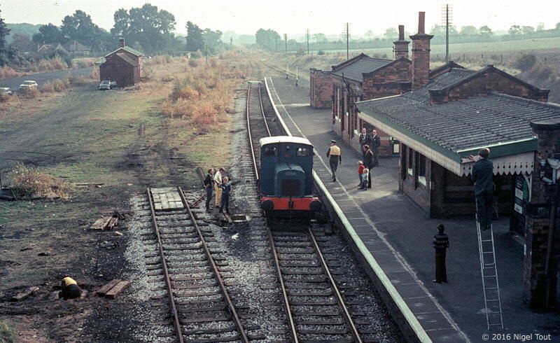 0-4-0 DM "Qwag" at Quorn and Woodhouse station, 1973